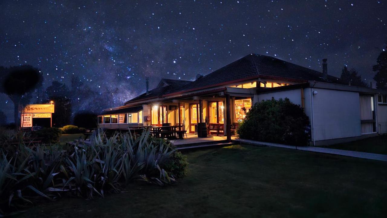 Te Anau Manapouri Lake Hotel Exterior photo